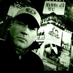 Meet your Posher, Ron